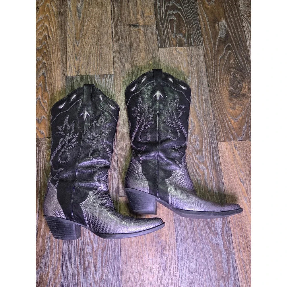 Reba McEntire Cory Black Metallic Silver Snakeskin Western Boots Womens 6M - Picture 2 of 4